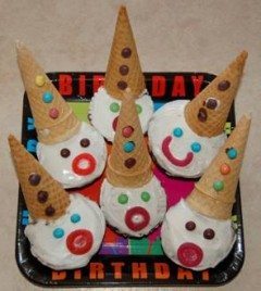 clown cupcakes